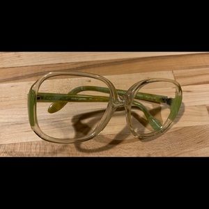 Women’s Style Glasses